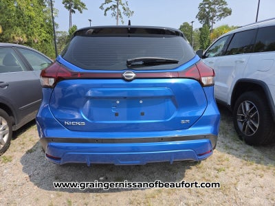2023 Nissan Kicks SR