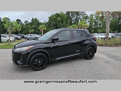 2023 Nissan Kicks SR