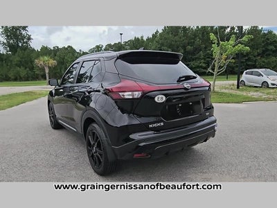 2023 Nissan Kicks SR