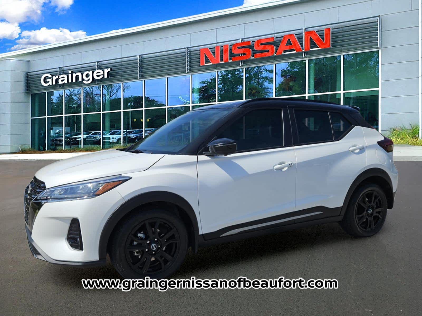 2024 Nissan Kicks SR
