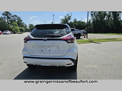 2024 Nissan Kicks SR
