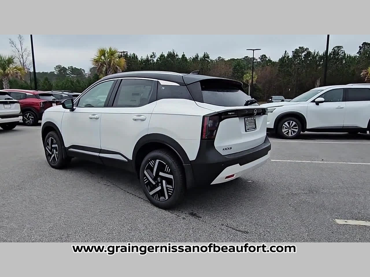 2026 Nissan Kicks SV