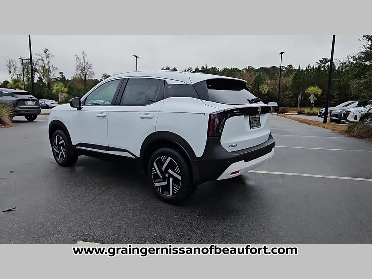 2026 Nissan Kicks SV