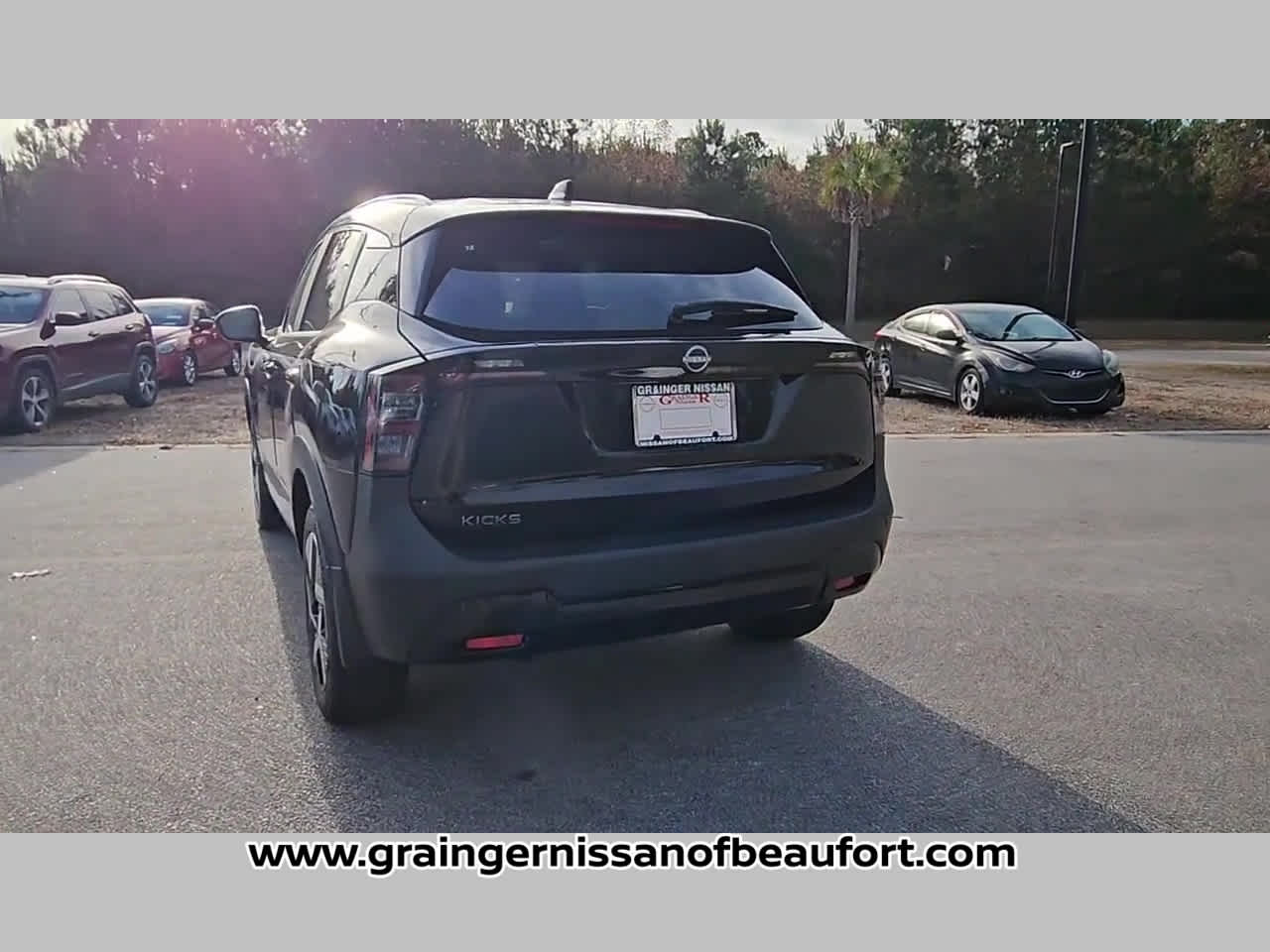 2026 Nissan Kicks SV