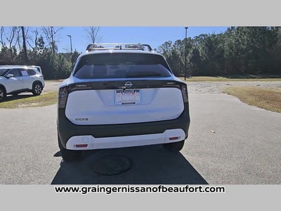 2026 Nissan Kicks SV