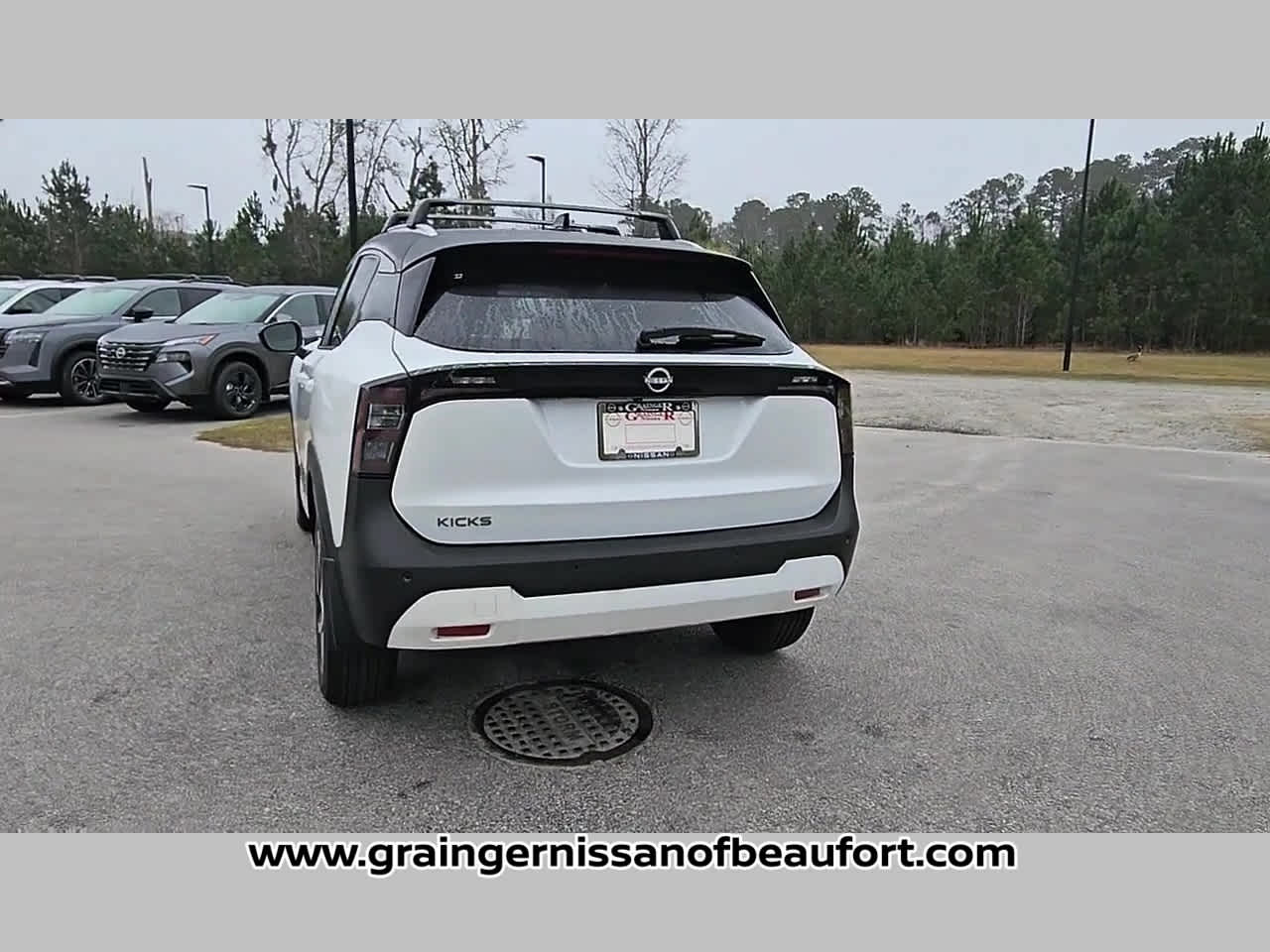 2026 Nissan Kicks SV