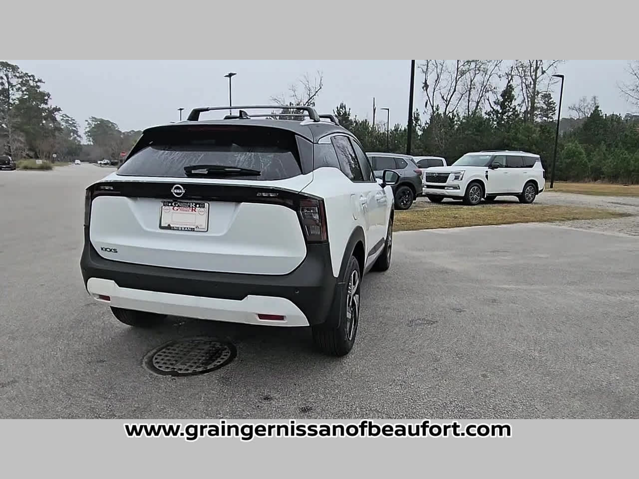 2026 Nissan Kicks SV