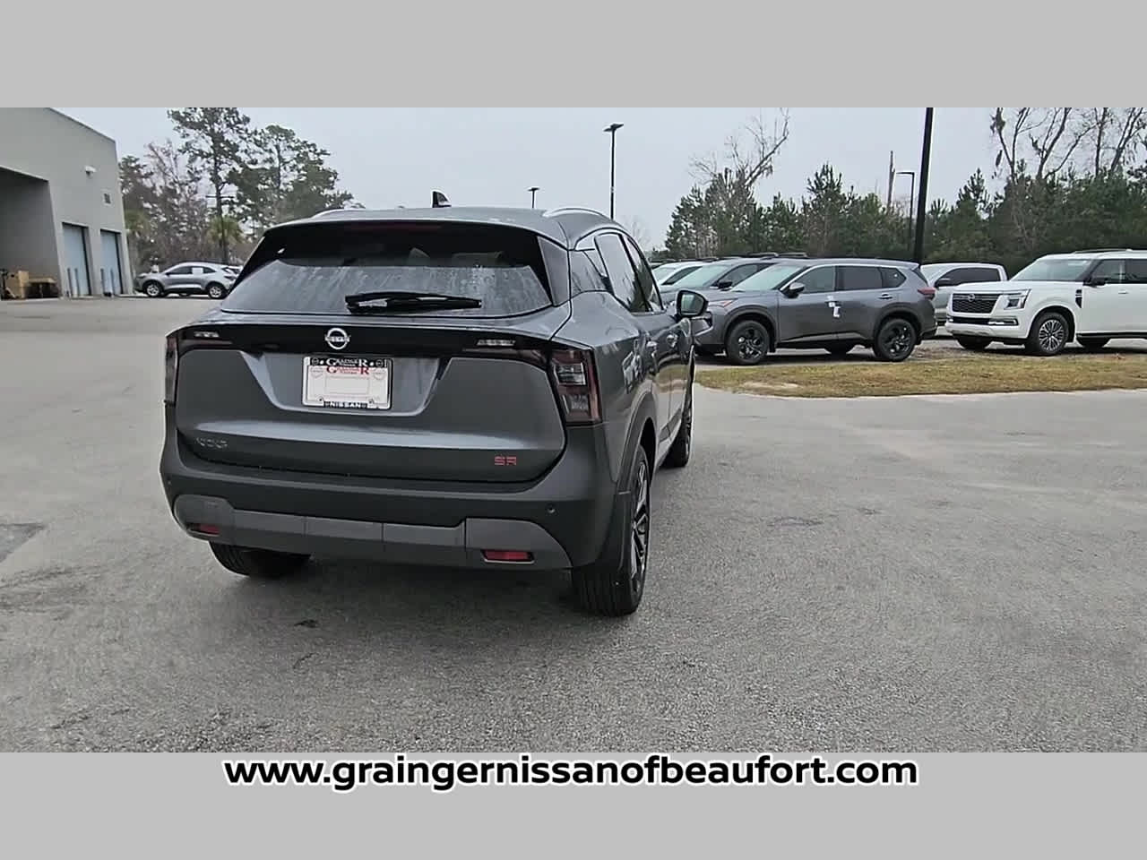 2026 Nissan Kicks SR