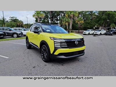 2025 Nissan Kicks SR