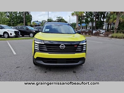 2025 Nissan Kicks SR