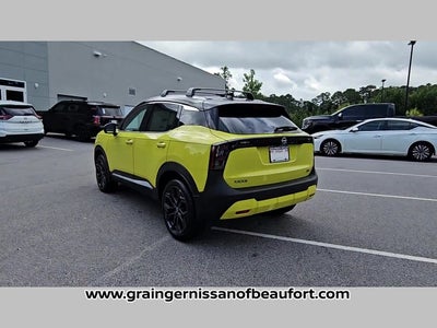 2025 Nissan Kicks SR