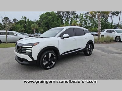 2025 Nissan Kicks SR