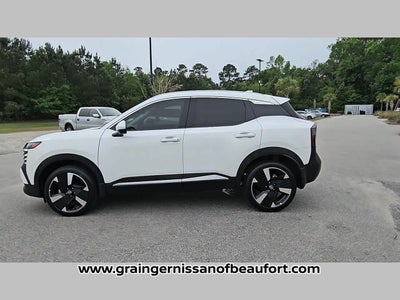 2025 Nissan Kicks SR