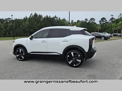 2025 Nissan Kicks SR