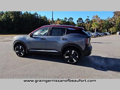 2025 Nissan Kicks SR