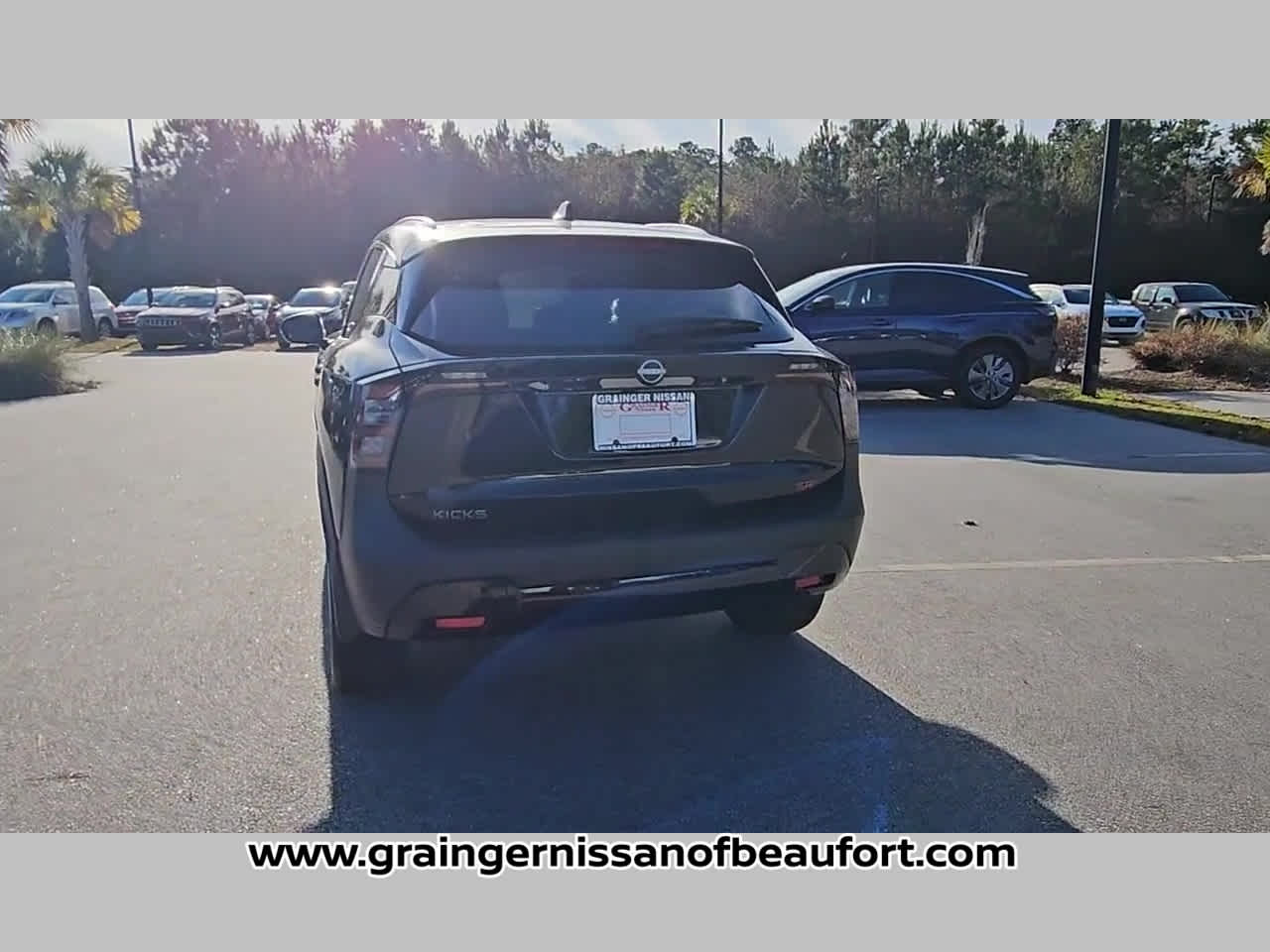 2026 Nissan Kicks SR