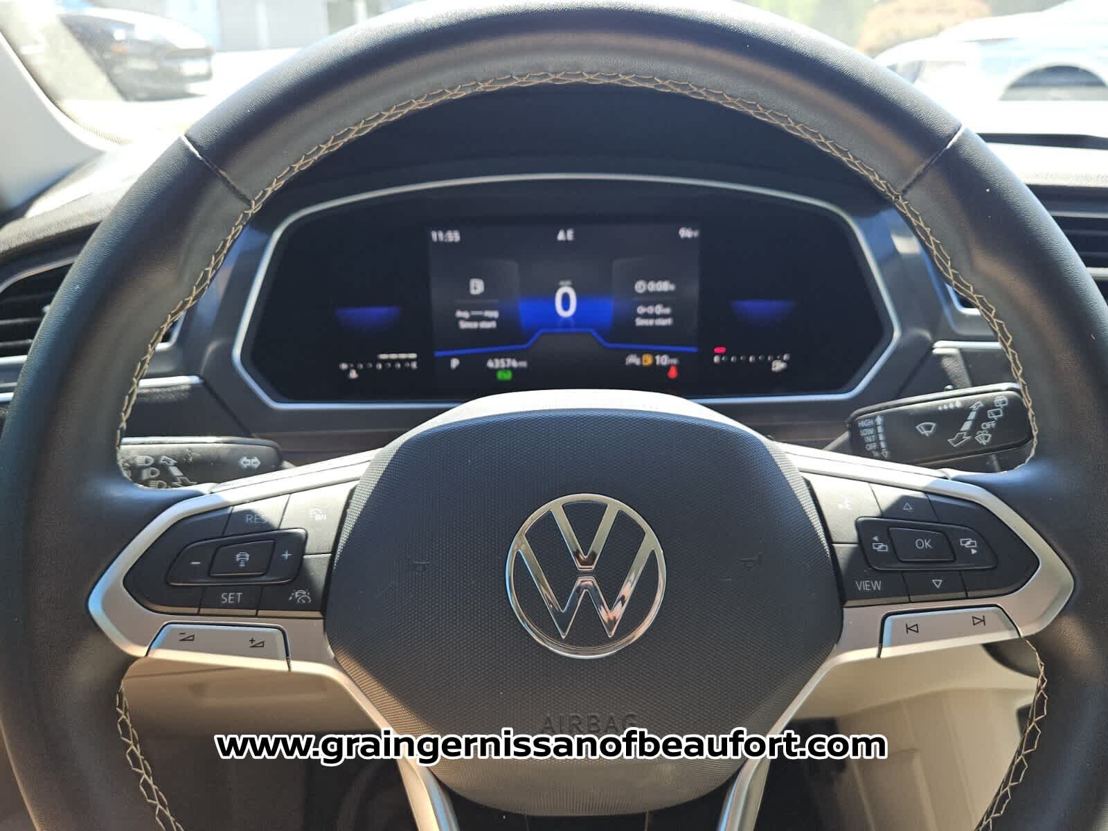 2022 Volkswagen Tiguan SE