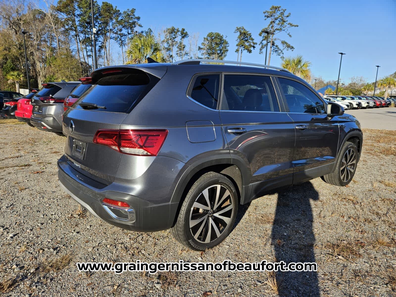 2023 Volkswagen Taos SE