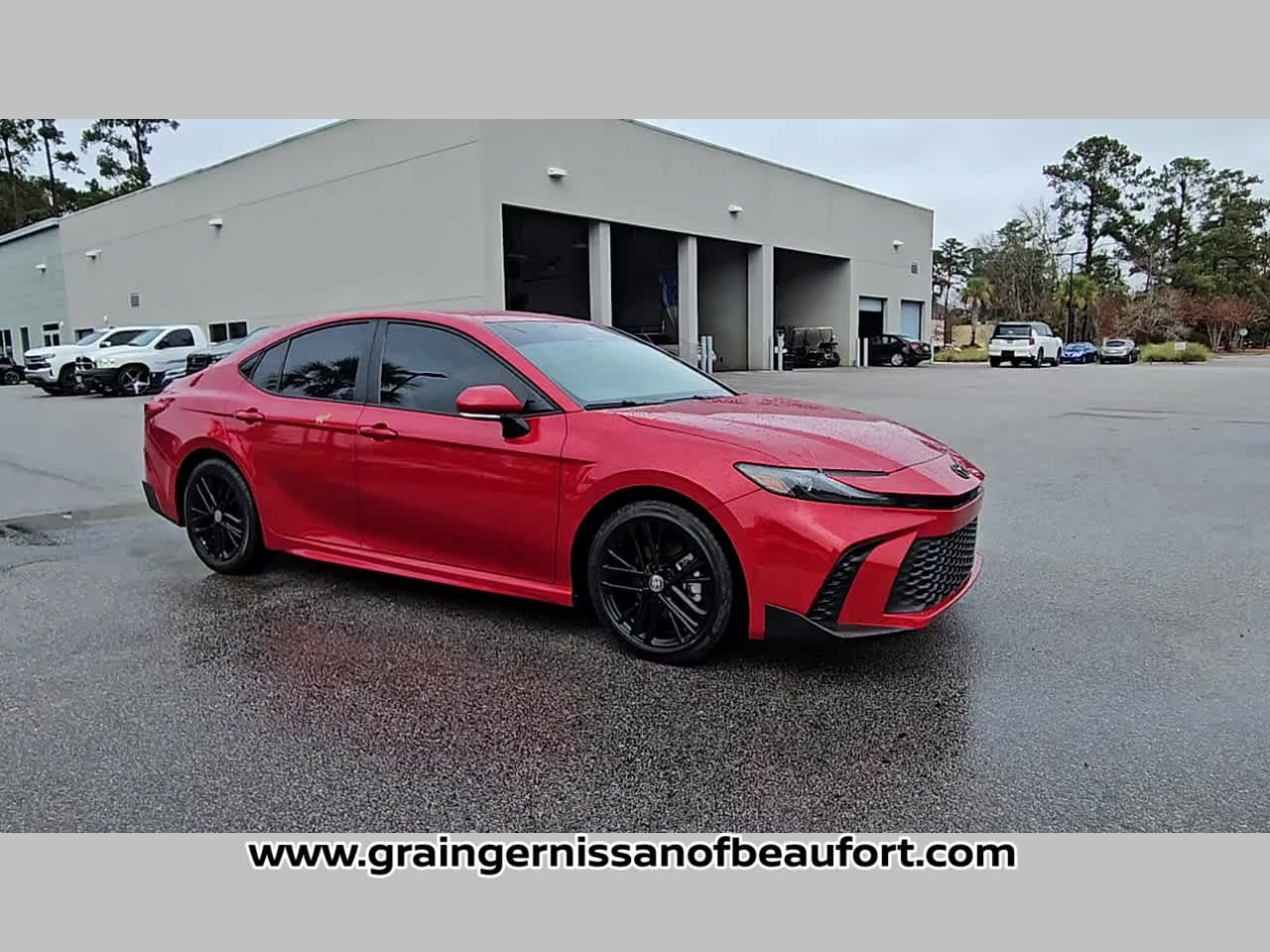 2025 Toyota Camry SE