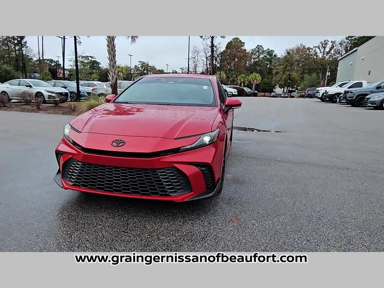 2025 Toyota Camry SE