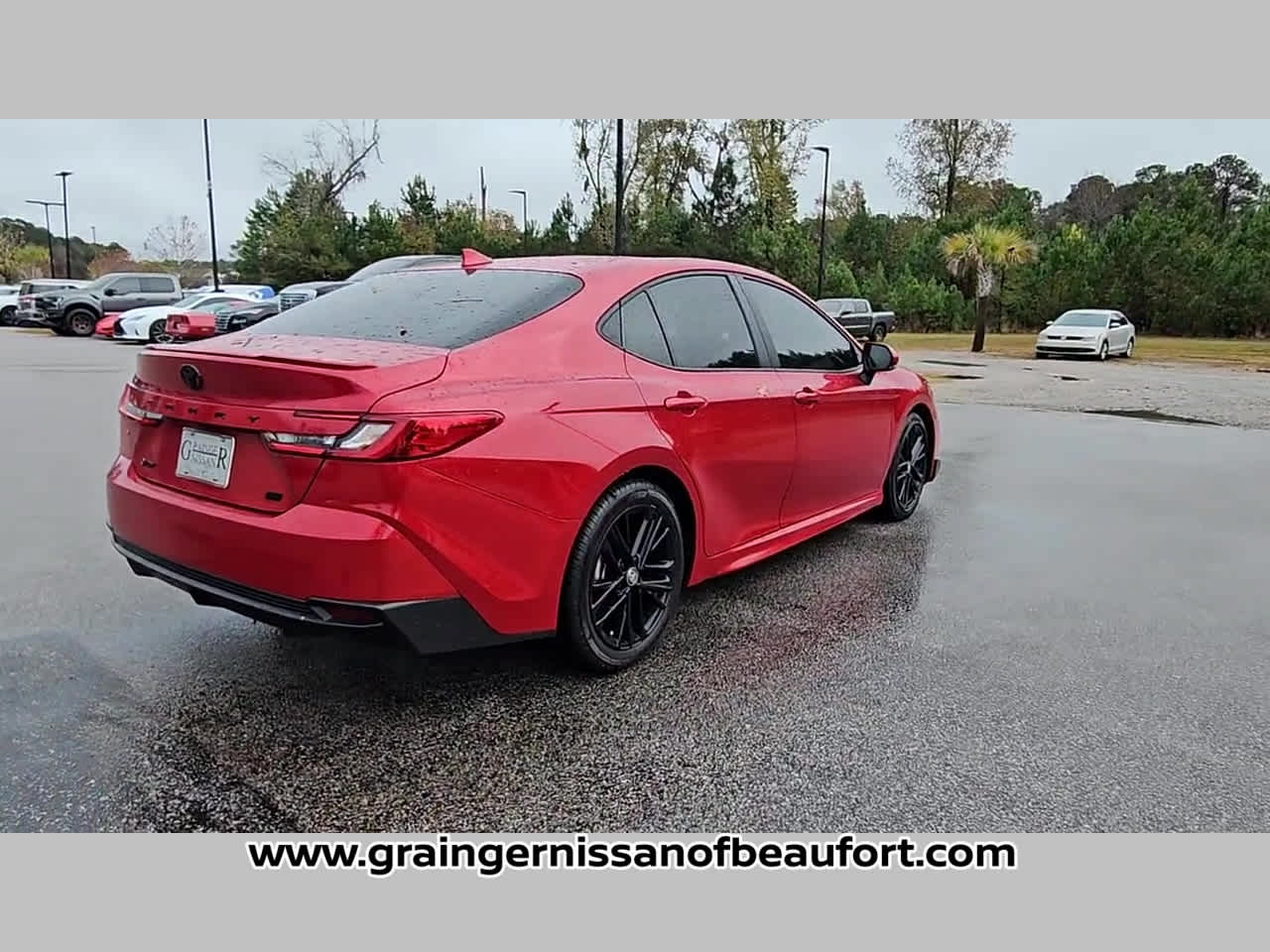 2025 Toyota Camry SE