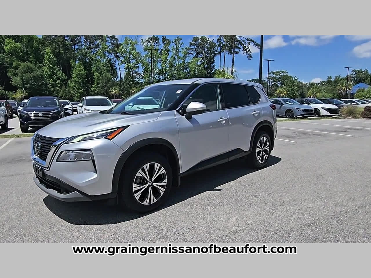 2021 Nissan Rogue SV