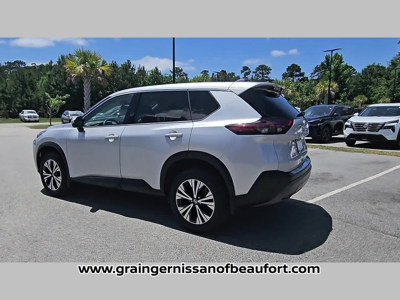 2021 Nissan Rogue SV
