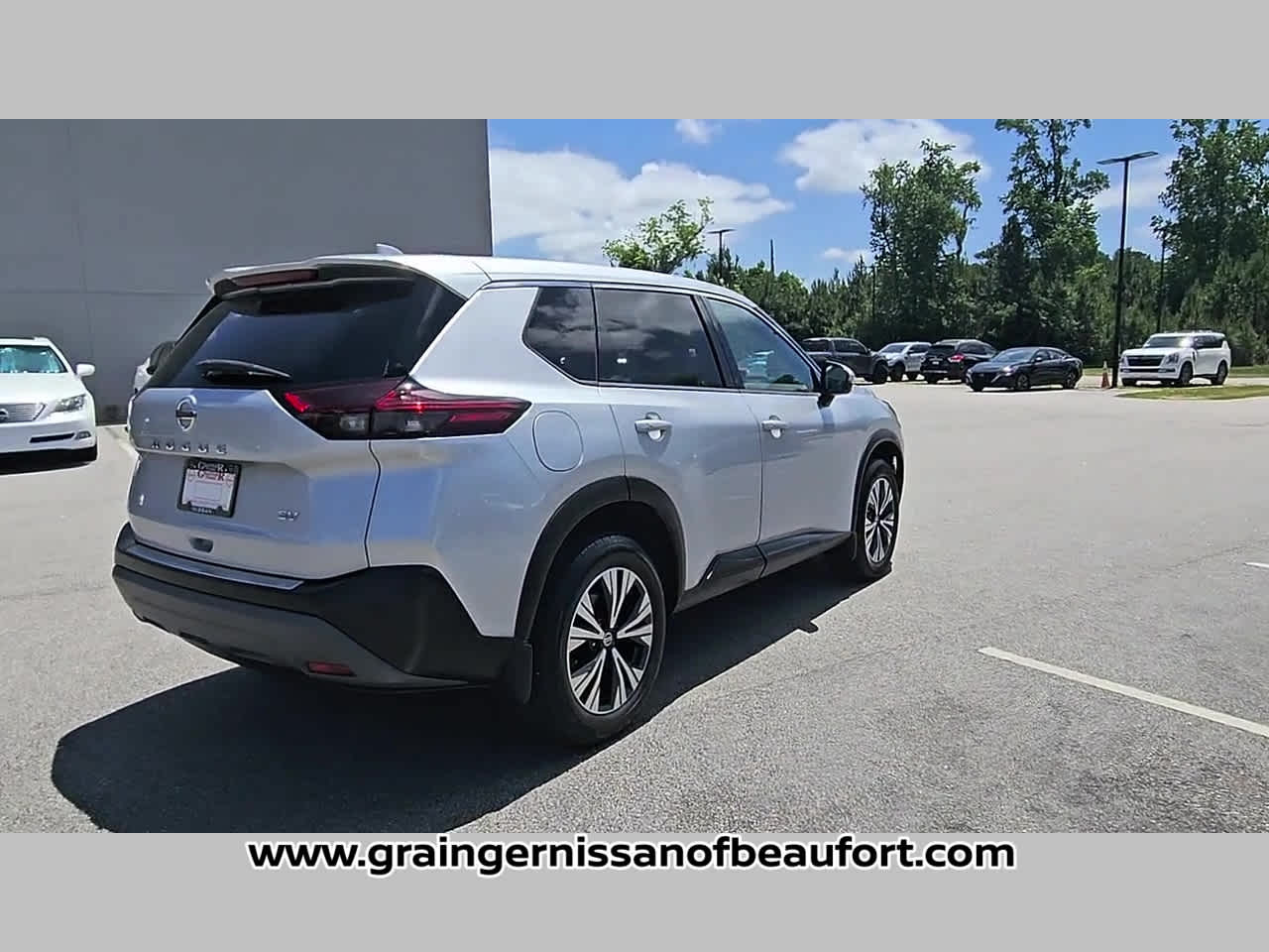 2021 Nissan Rogue SV