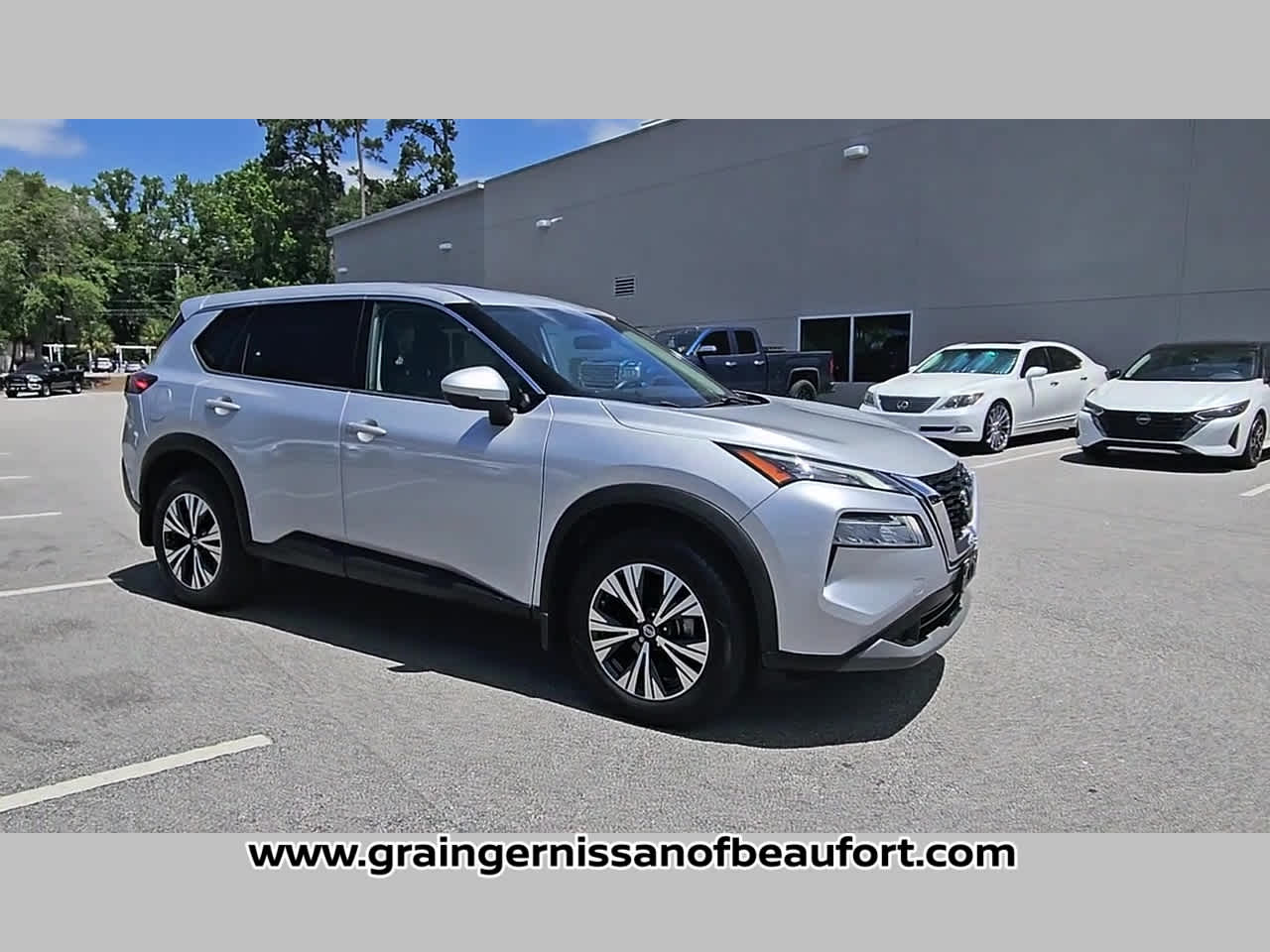 2021 Nissan Rogue SV