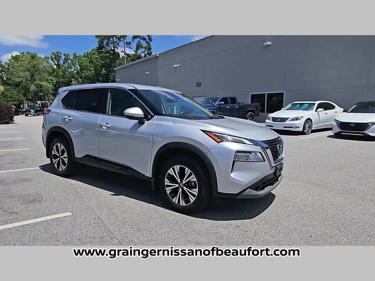 2021 Nissan Rogue SV