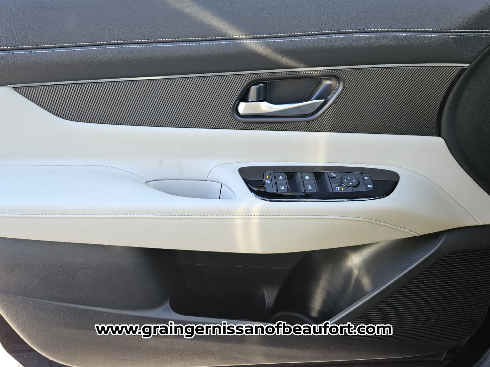 2026 Nissan Murano SV