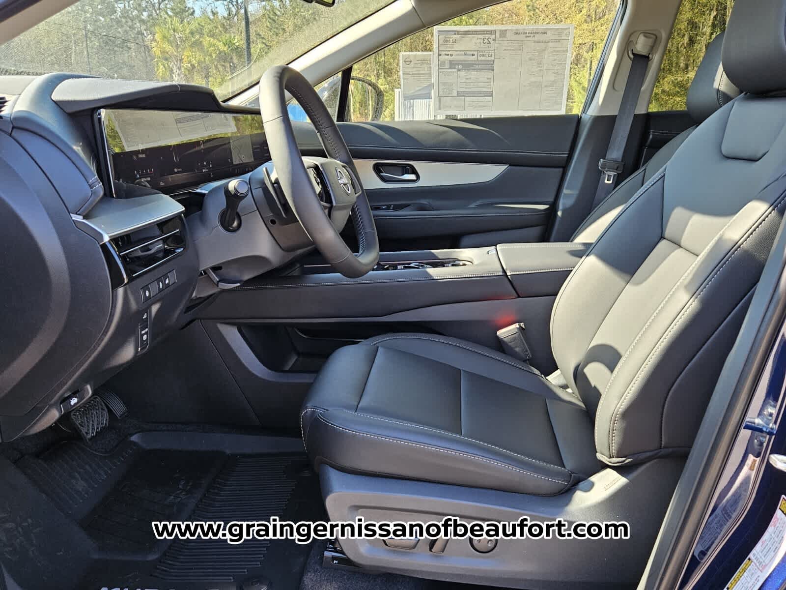 2025 Nissan Murano SL