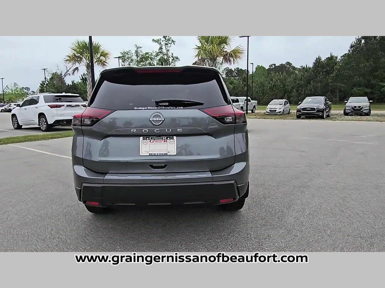 2026 Nissan Rogue SV