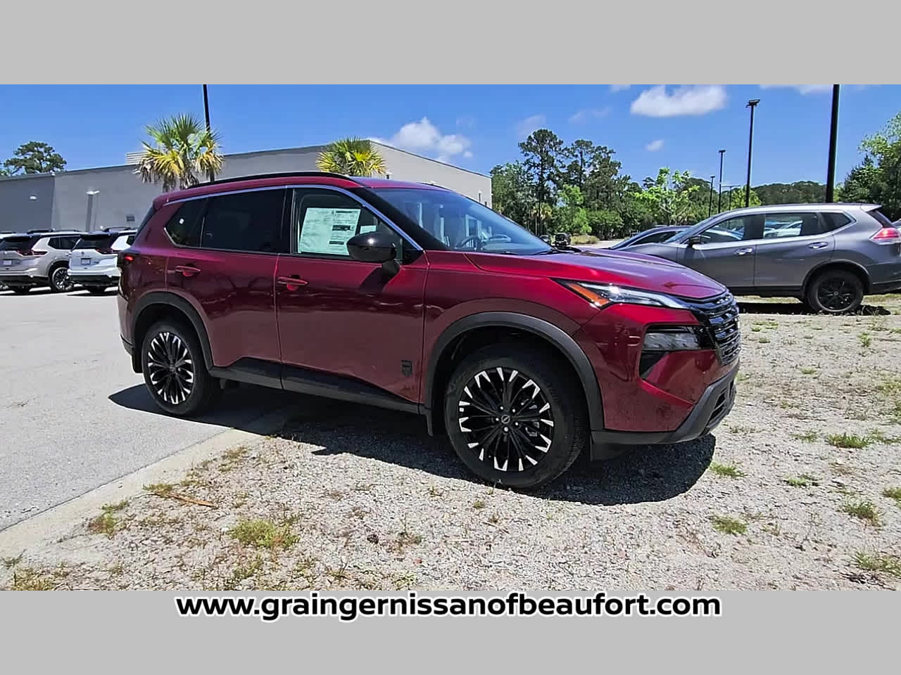 2026 Nissan Rogue Dark Armor