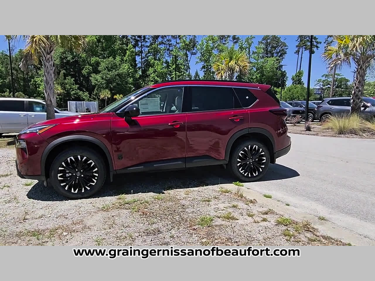2026 Nissan Rogue Dark Armor