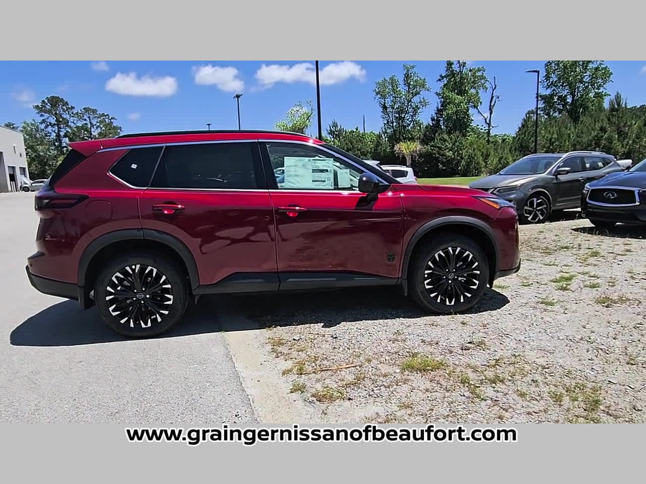 2026 Nissan Rogue Dark Armor