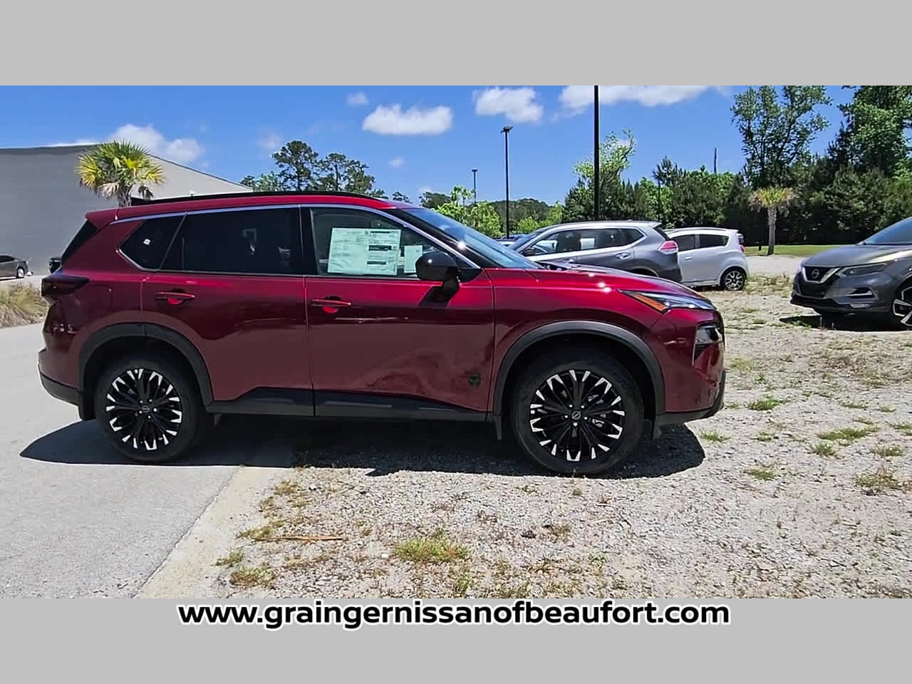 2026 Nissan Rogue Dark Armor