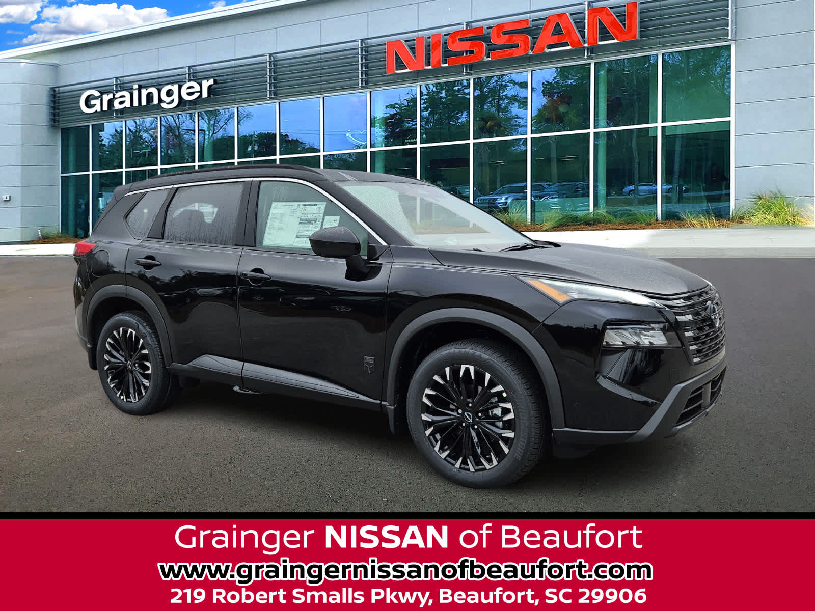 2026 Nissan Rogue Dark Armor