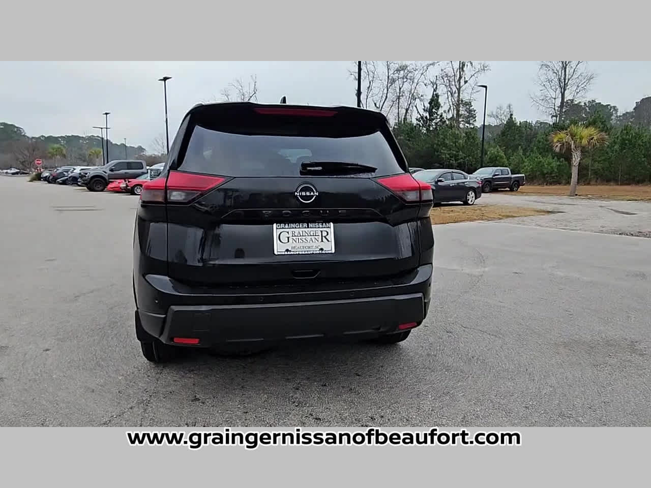 2026 Nissan Rogue Dark Armor