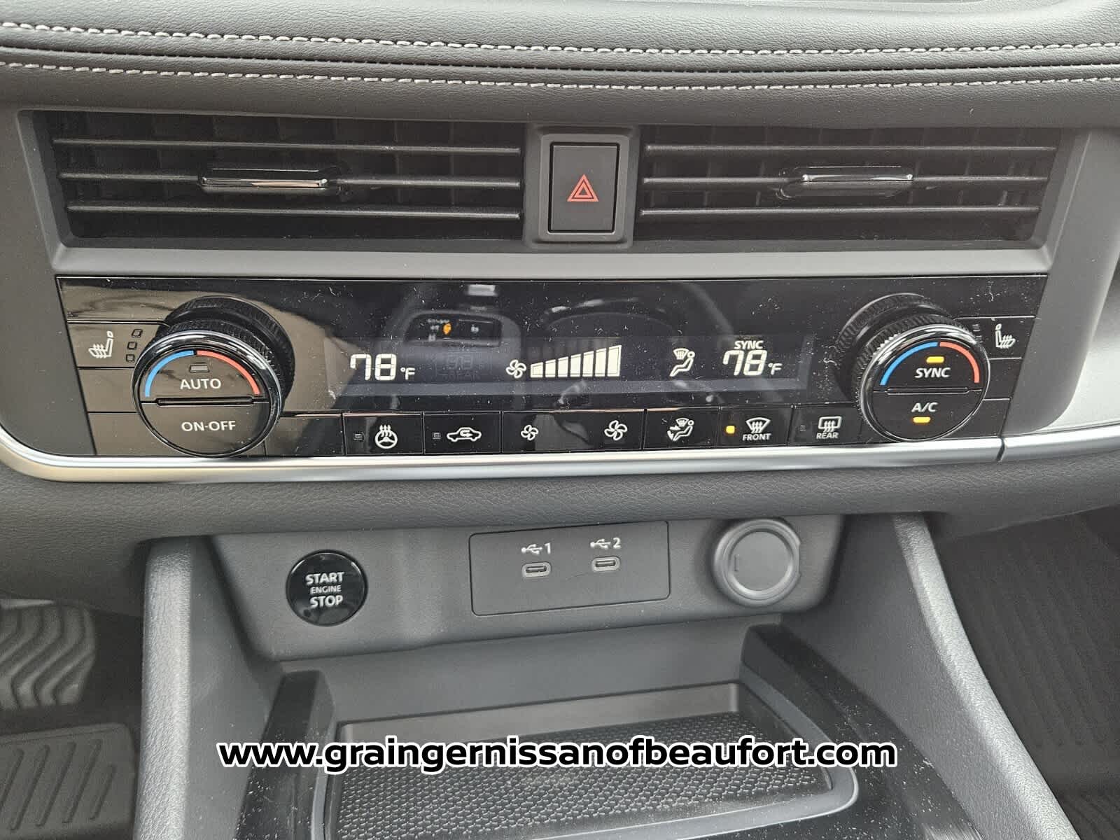 2026 Nissan Rogue Dark Armor