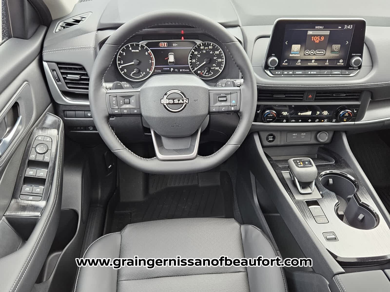 2026 Nissan Rogue Dark Armor