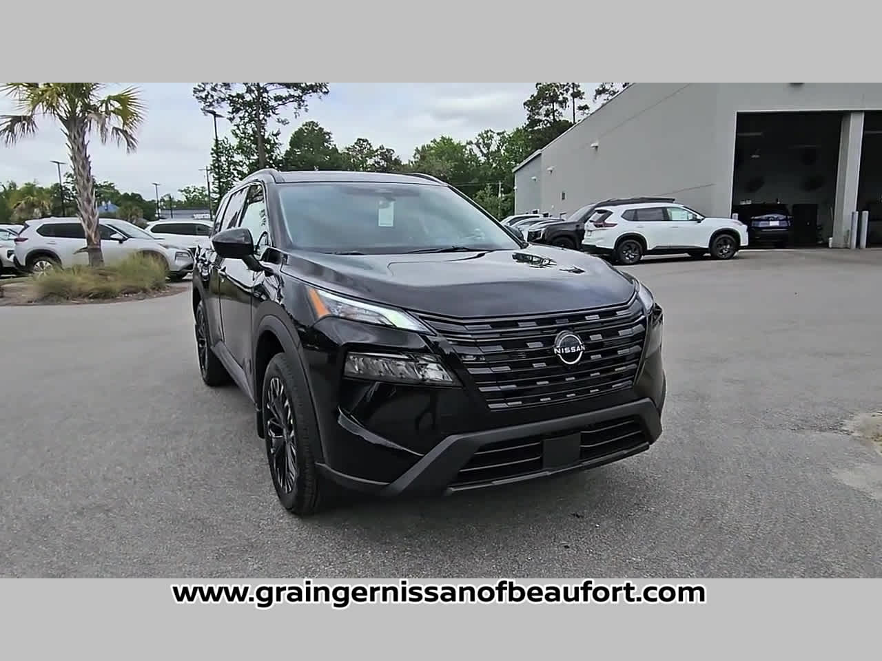 2026 Nissan Rogue Dark Armor