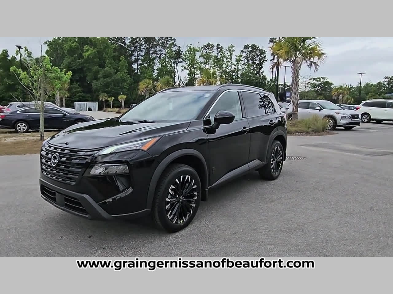 2026 Nissan Rogue Dark Armor