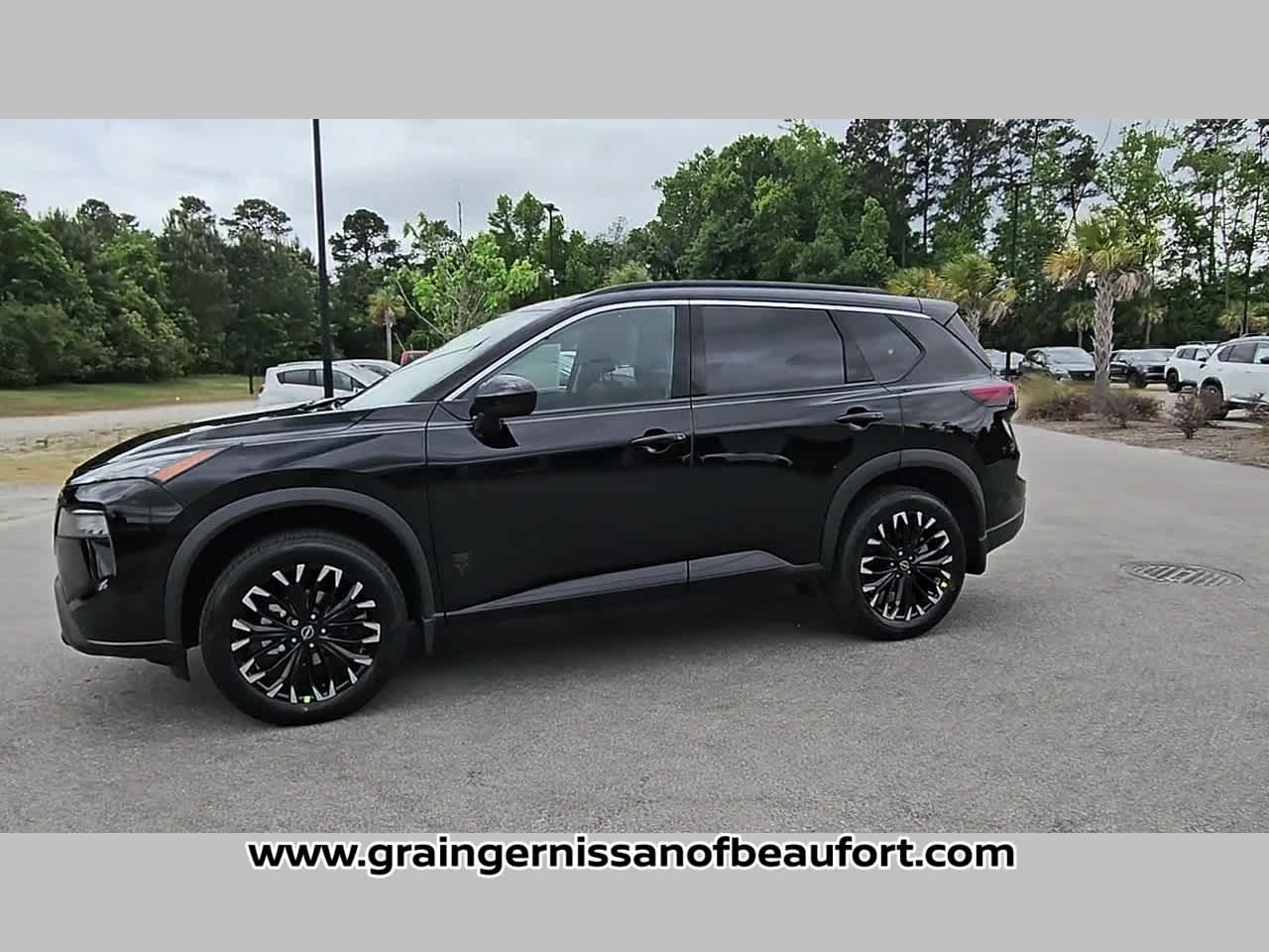 2026 Nissan Rogue Dark Armor