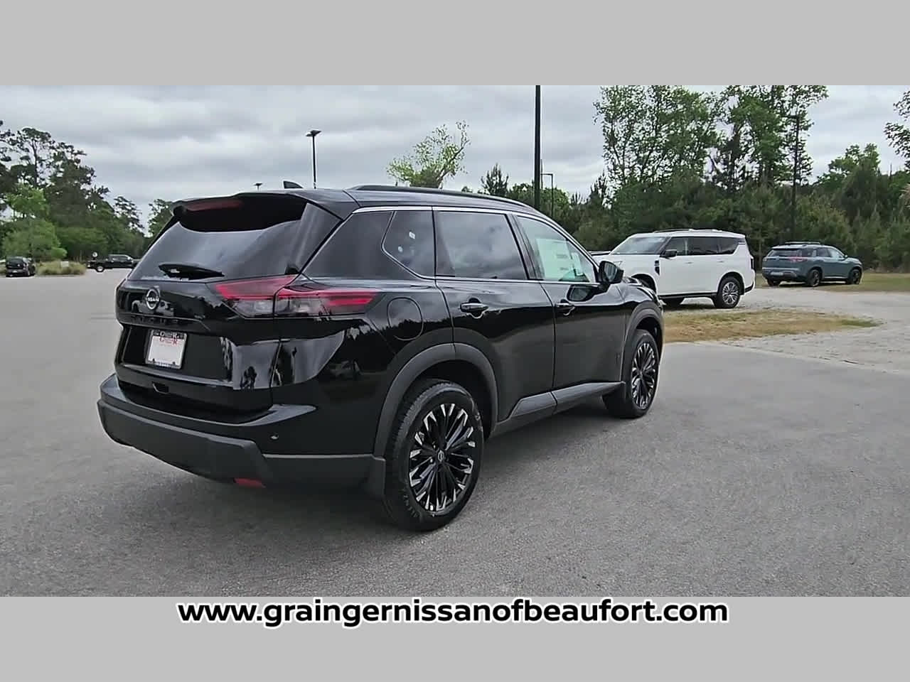 2026 Nissan Rogue Dark Armor
