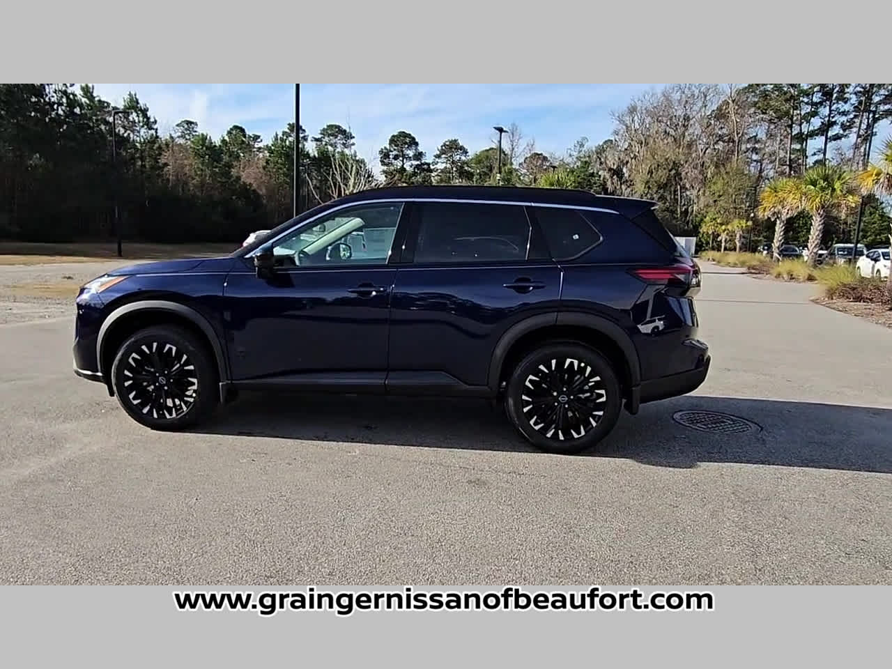 2026 Nissan Rogue Dark Armor
