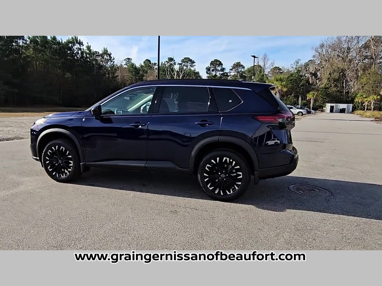 2026 Nissan Rogue Dark Armor