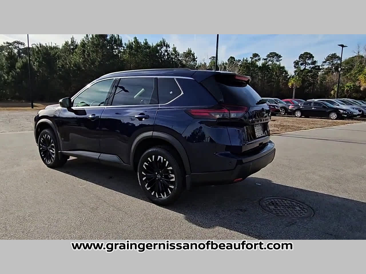 2026 Nissan Rogue Dark Armor