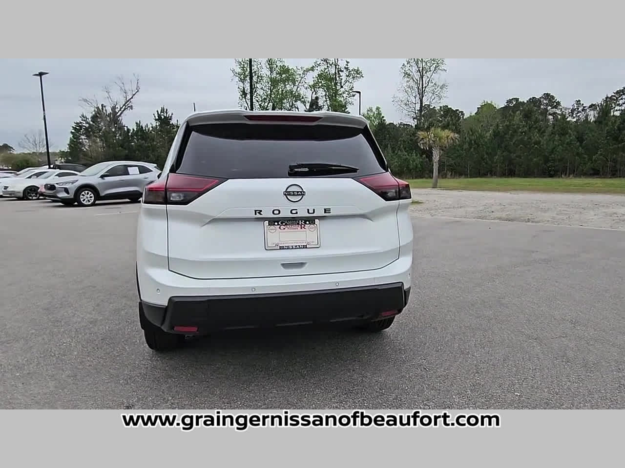 2026 Nissan Rogue Dark Armor