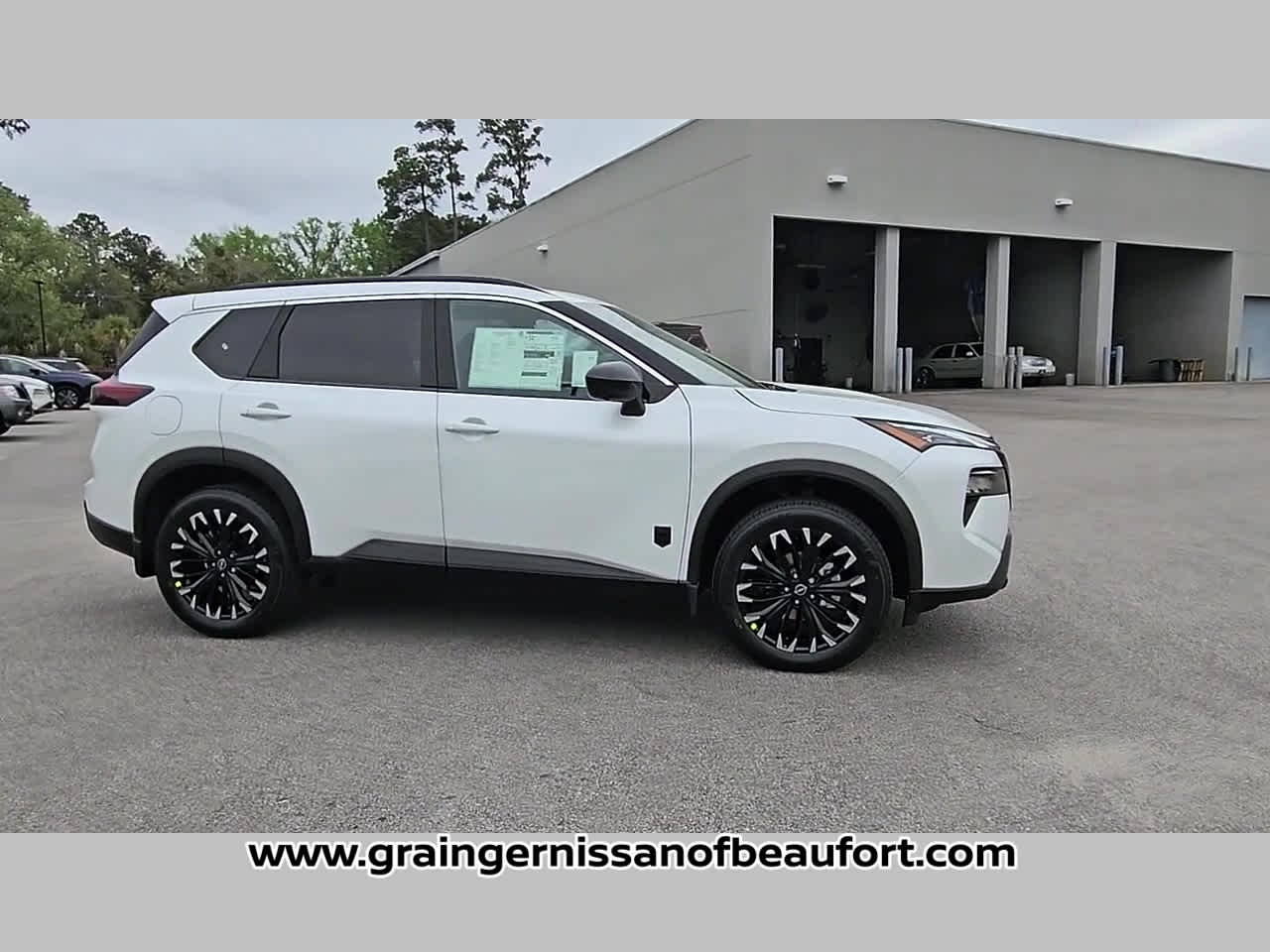 2026 Nissan Rogue Dark Armor